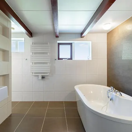 Dom wakacyjny De Dars By Interhome